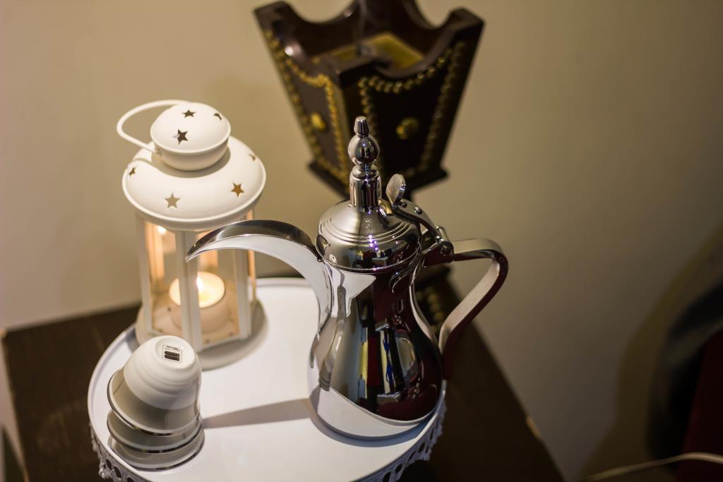 Al Makan Suites 101 By Al Azmy Riaad Kamer foto
